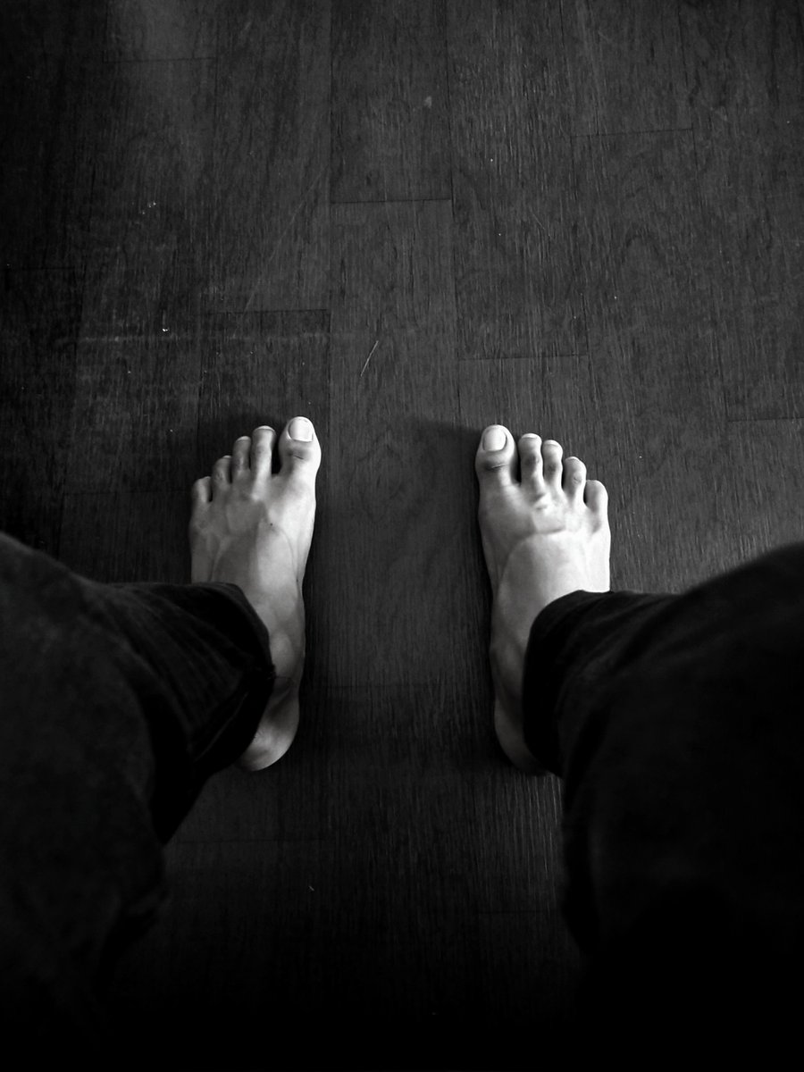 Sweeney Foot and Ankle Types of Athlete's Foot Black and White Photo of Feet